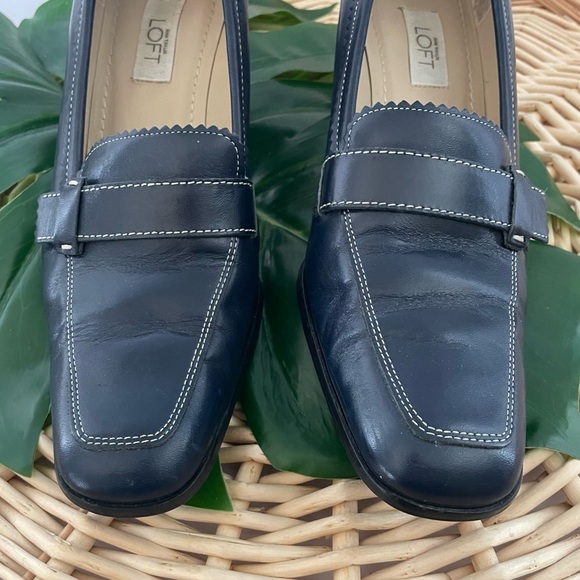 Ann Taylor Loft Vintage 90’s Navy Blue leather high heel pump Loafers Size 6-1/2 - Picture 5 of 14